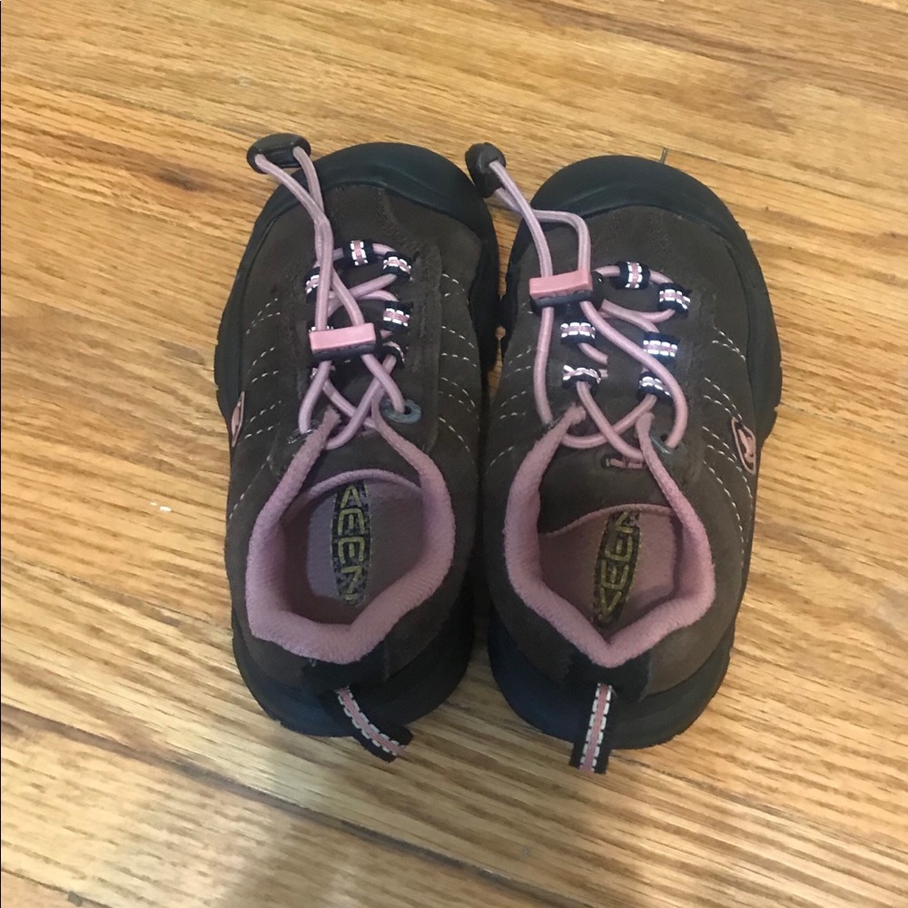 Keen Little Girls Tennis Shoes